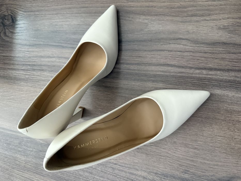 Дамски обувки на ток екрю Hammerstein размер 36 нови