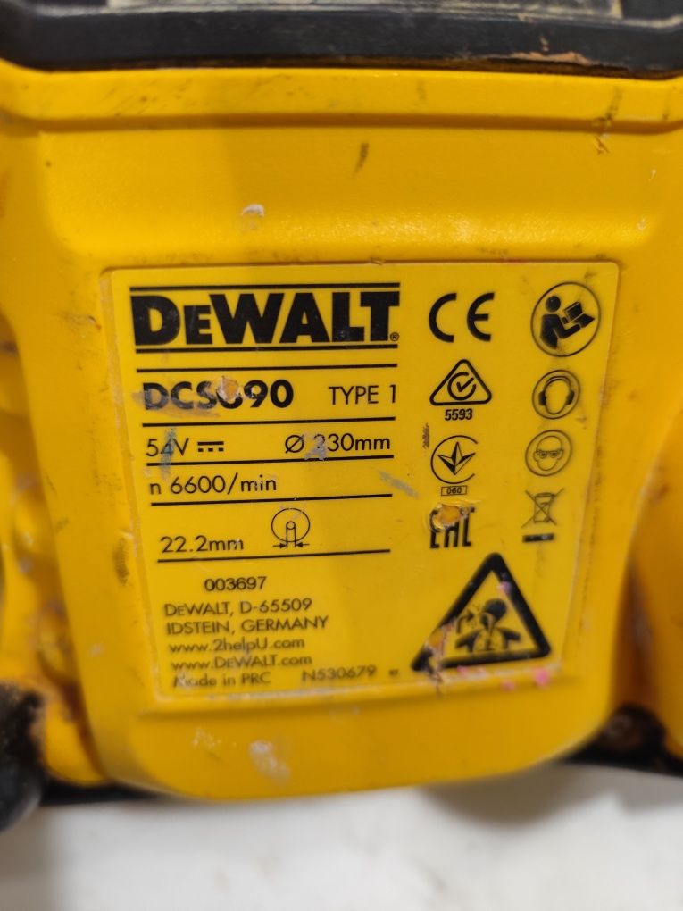 Акумулаторен фугорез Девалт 54V Flex volt DeWALT DCS690 + 9 Ah