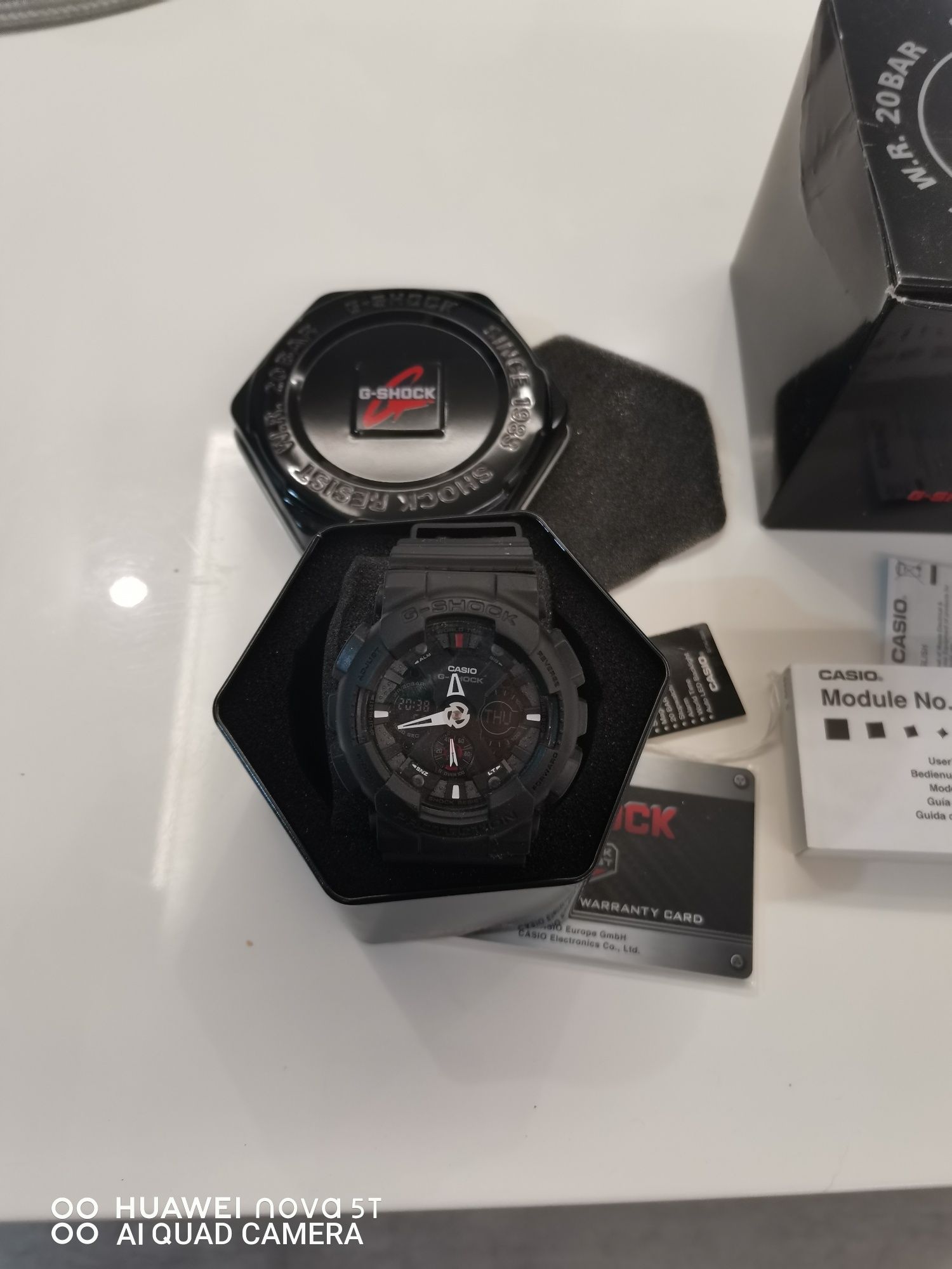 Часовник Casio G-Shock