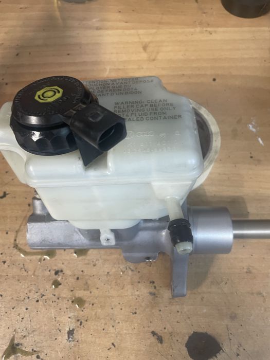 Спирачна помпа за Голф 6  1.4 tsi 122к