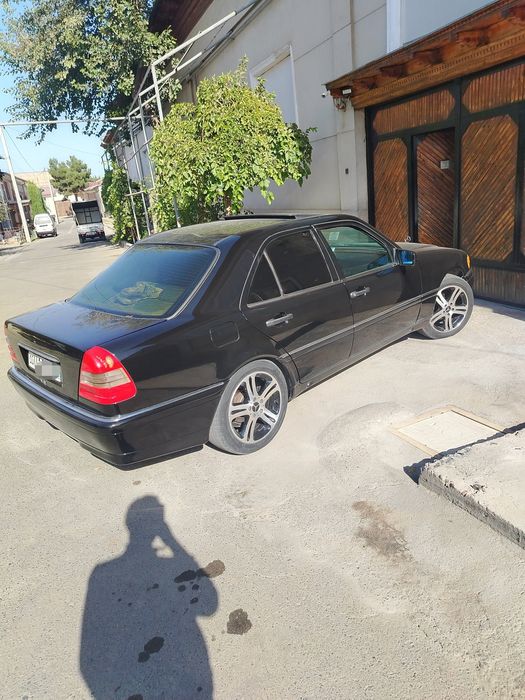 Mersedesi Benz 202