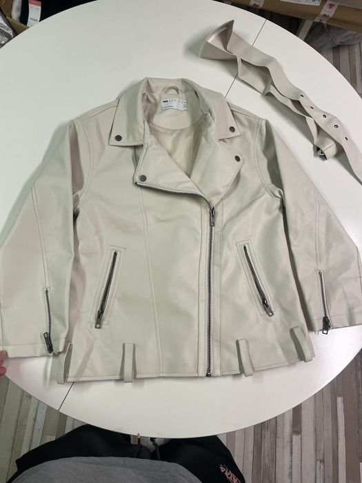 Geaca Asos din piele alba de femei