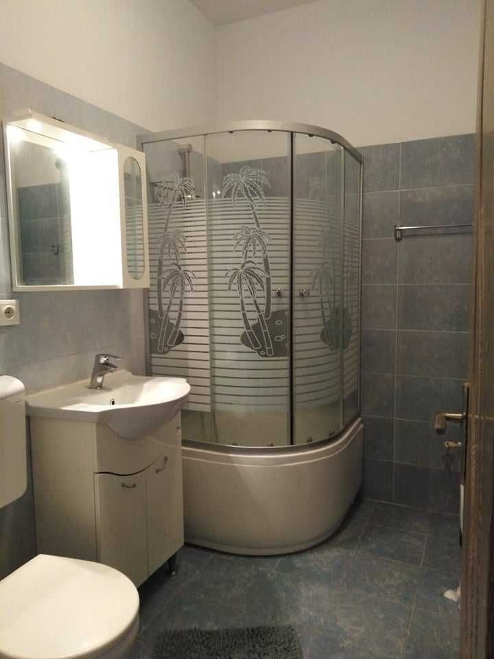 garsoniera decomandată, balcon, parcare, Turnișor,et3/4,32mp