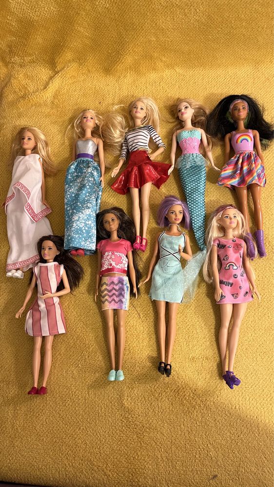 Papusa Barbie (set de 9 bucati)