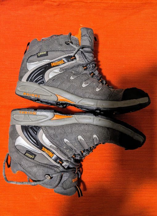 Ghete scurte Meindl, gri, Gore tex, mărimea 36