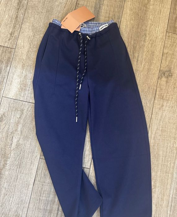 Дамско спортно долнище