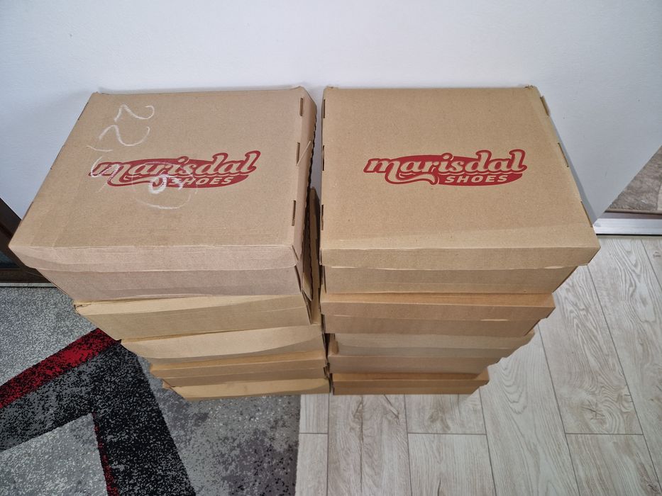 Bocanci piele naturala negri