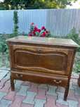 Mobila vintage pret la cerere