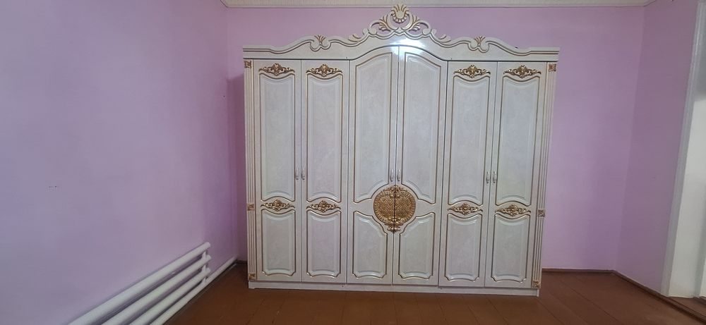 Mexmonxona va spalniy mebellari