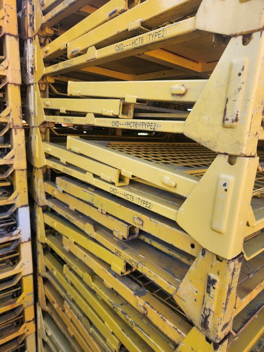 Vând Gitterbox 250 buc