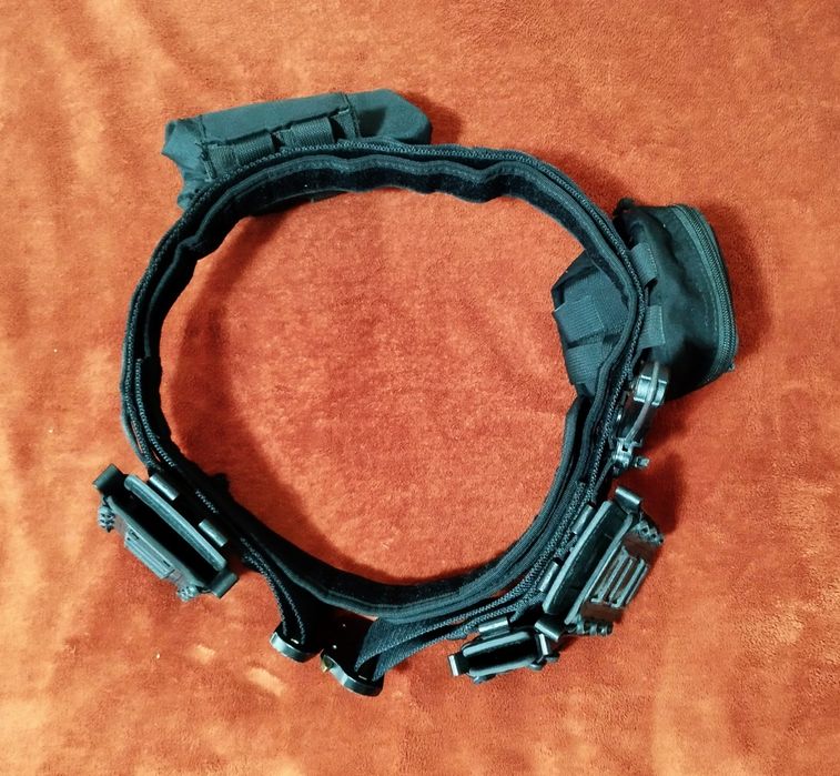 Curea tactica militara airsoft neagra cu accesorii