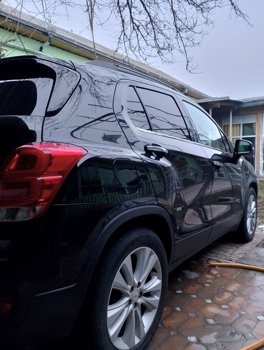 Треккер  сотилади