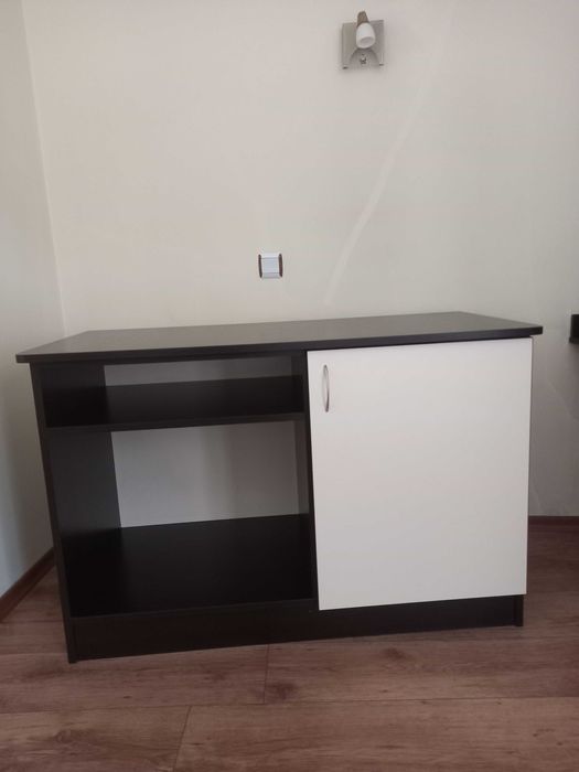 Хотелско обзавеждане /бюро