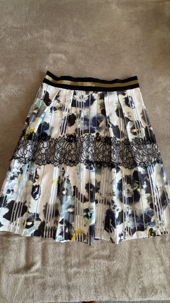 Оригинални поли Liu jo 40,42,44(S,M,L)