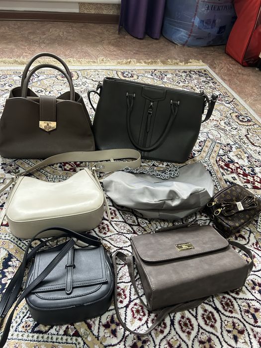 Сумки в хорошем состоянии от 1000 до 3000 тг