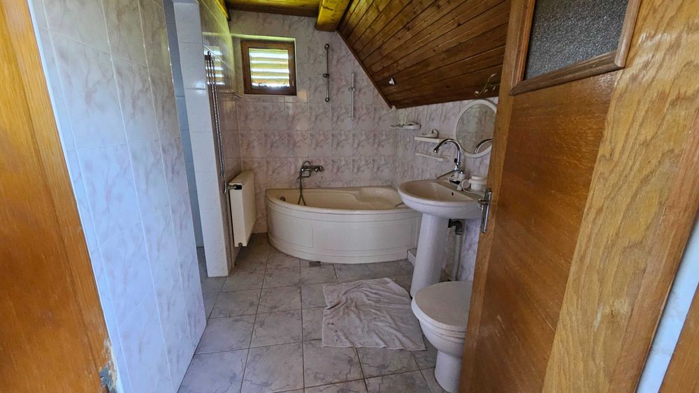 Vand casa snagov cu piscina 800mp teren zona int lotusului,str zorele