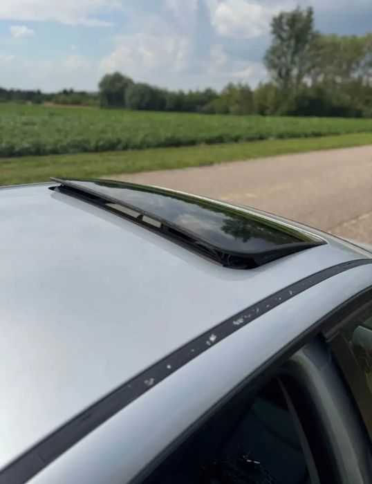 BMW e90  2.0 benzina