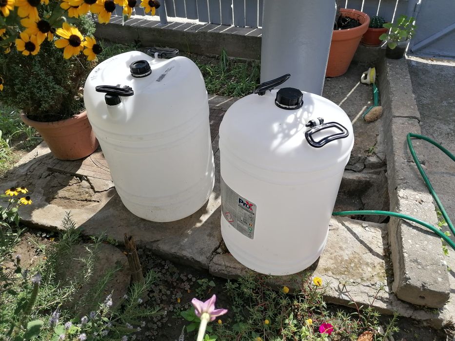 Bidoane de plastic de 25 litri,60 litri ,10 lit și 220 litri