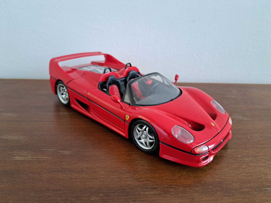 Machete scara 1:18 BMW, Dodge, Ferrari, Porsche, Chevrolet, Alfa Romeo