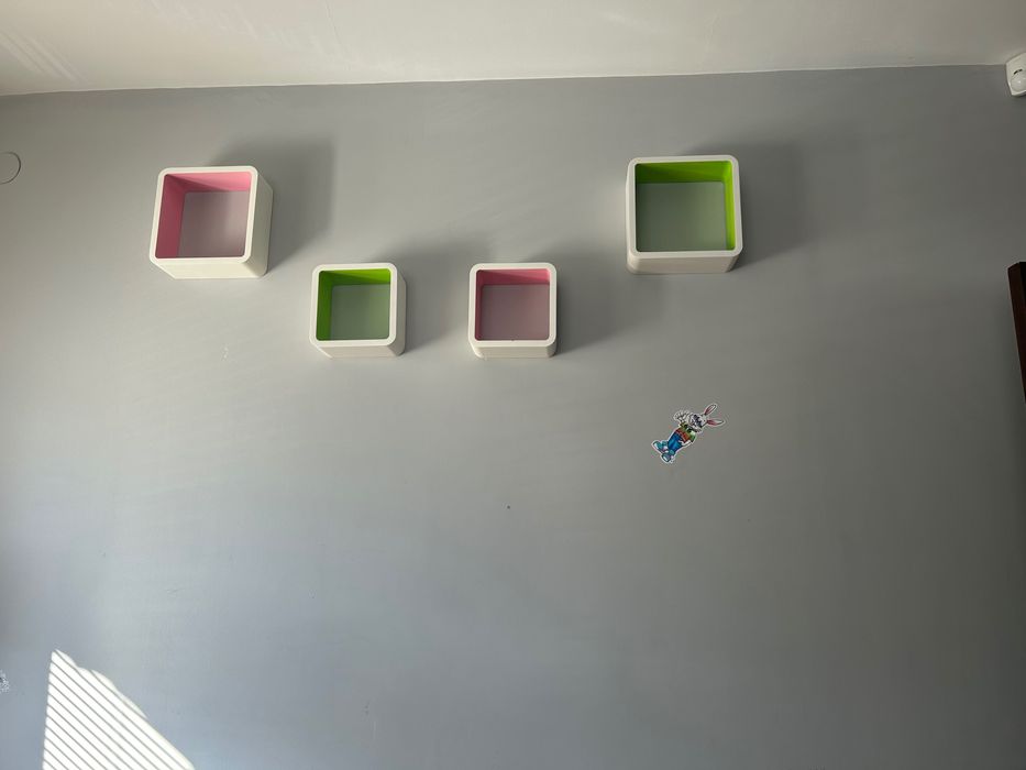 Сет стенни етажерки