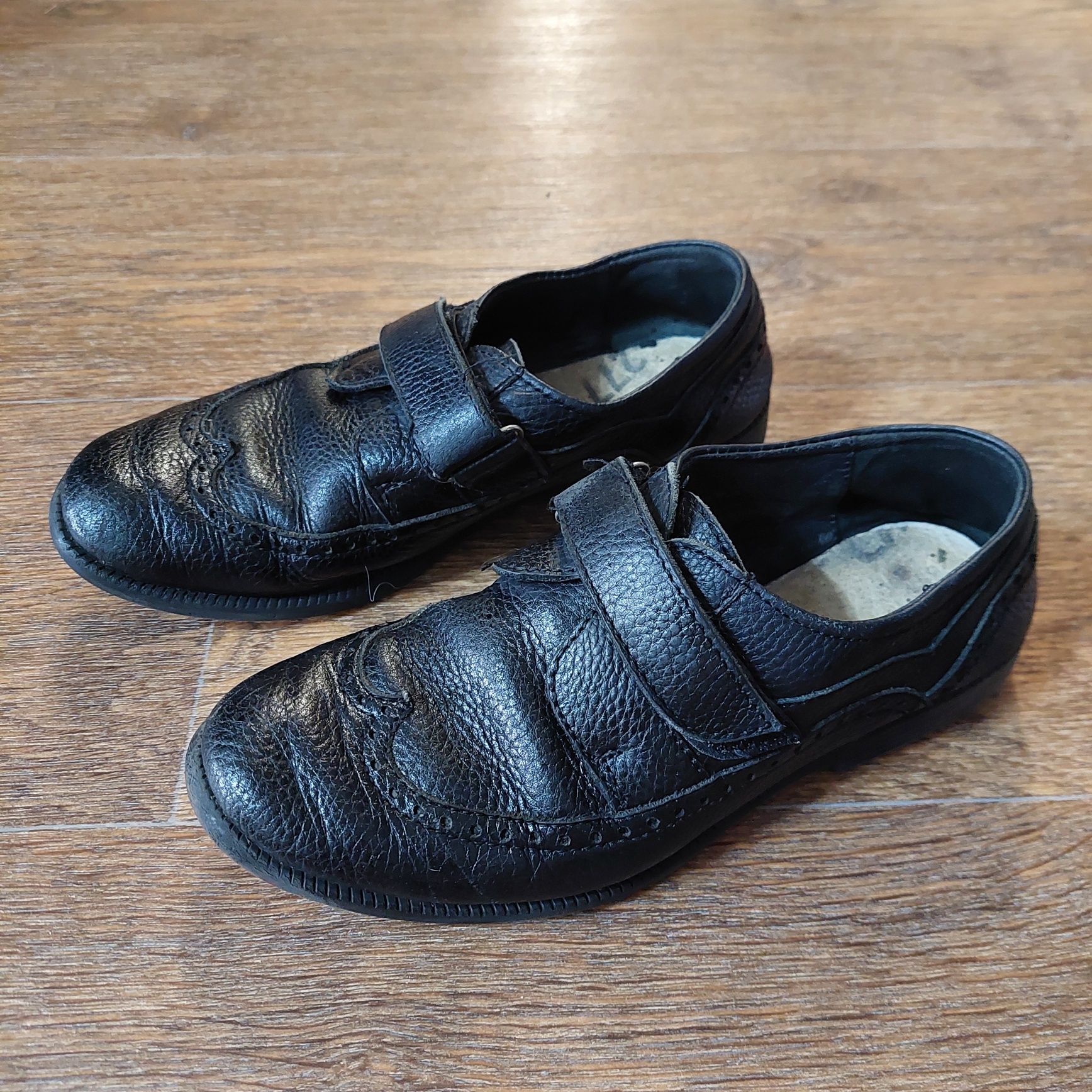 Продам туфли 34р