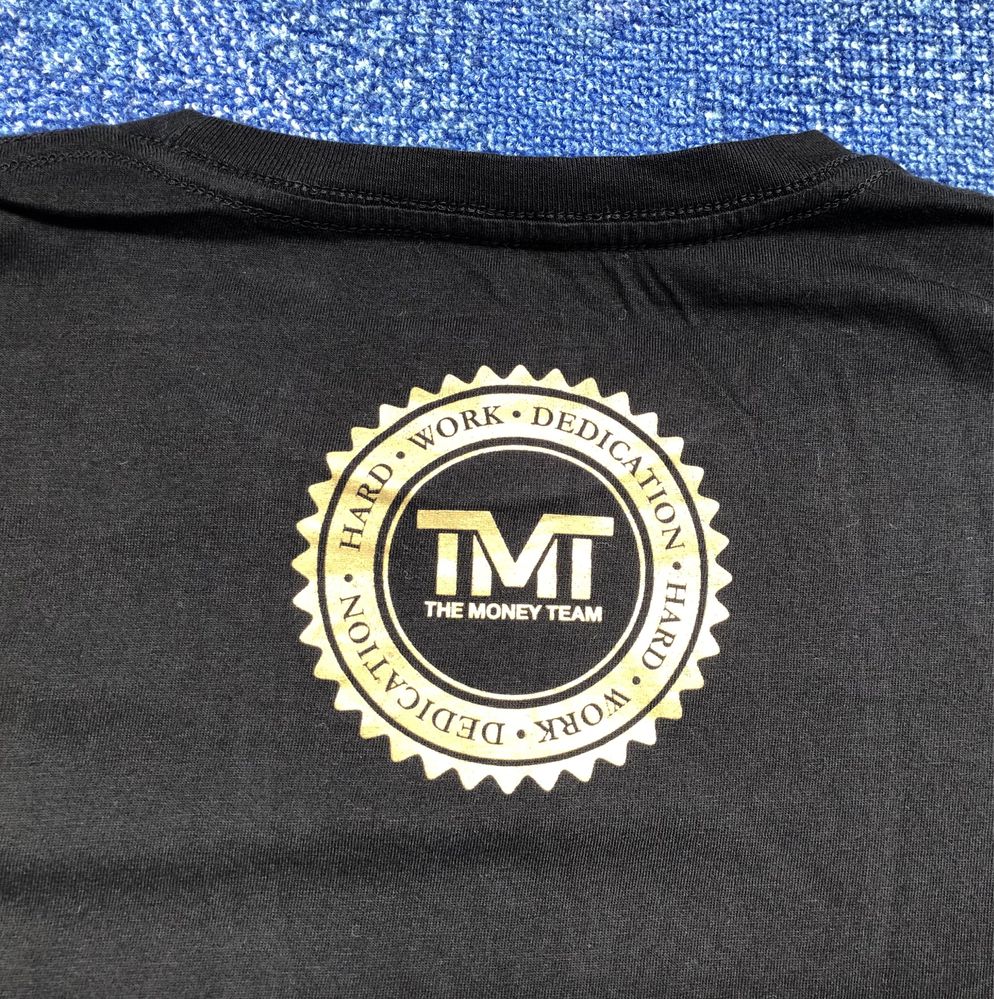 Uniqlo X Doctor Black Jack / TMT The Money Team ОРИГИНАЛНИ тениски - M