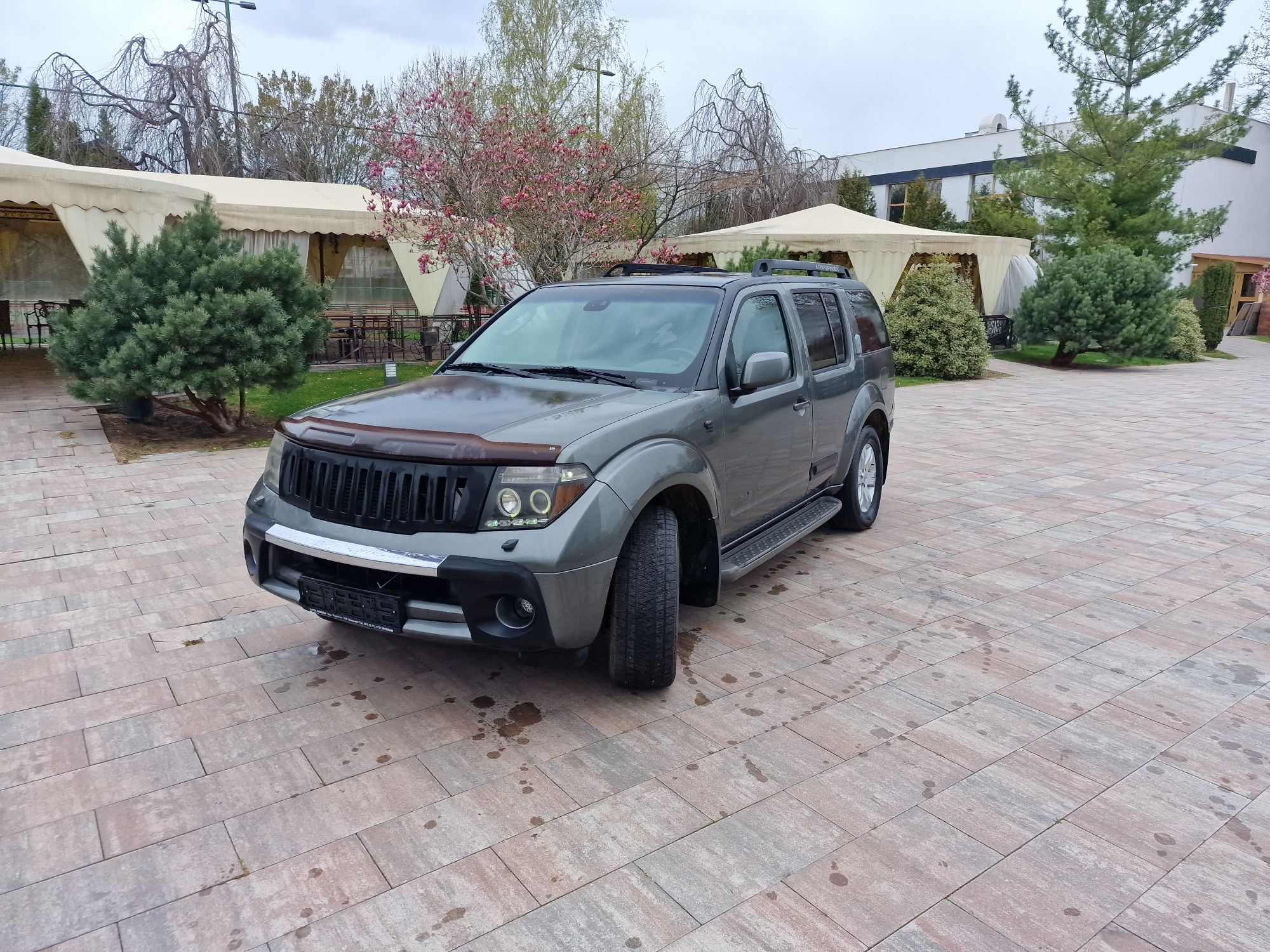 Nissan Pathfinder