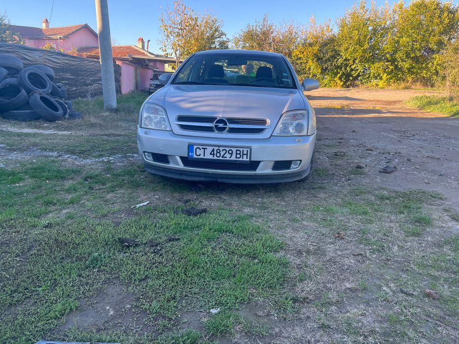 Продавам Опел Вектра 2.2 дизел