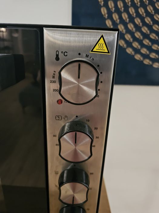 Cuptor electric 70L - 2000W