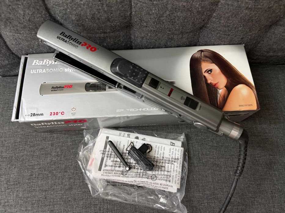 Placa Babyliss Pro cu abur