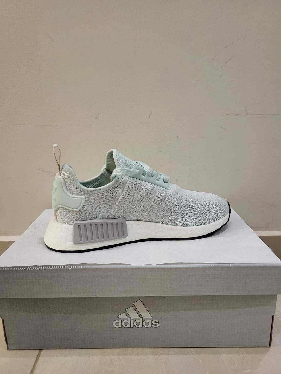 Adidas boost NMD номер 37⅓  Цена:79лв.