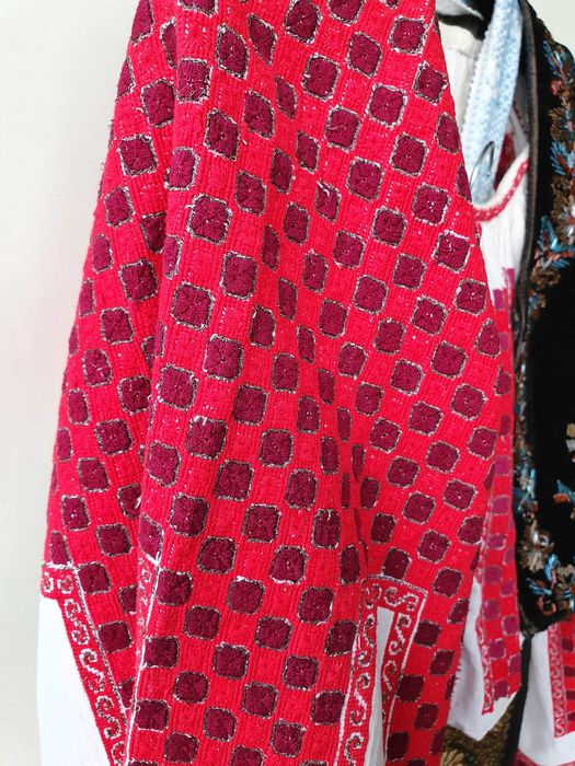 Costum Rucar/Muscel cu fir metalic (Camasa cu fir Rucar)