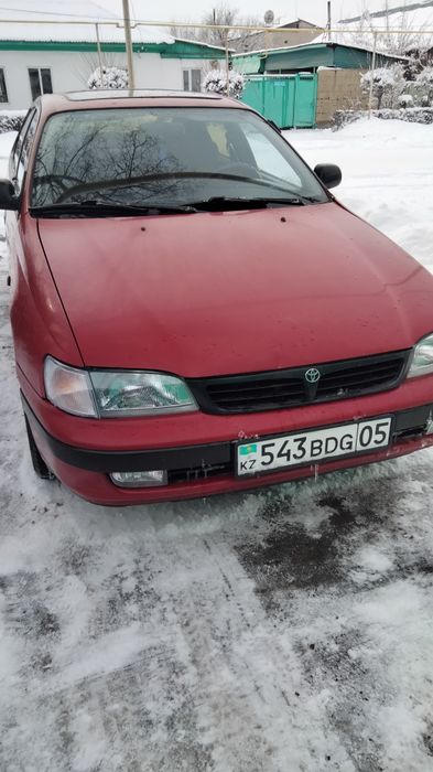 Продам срочно машину