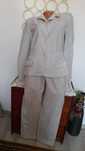 Deosebit costum dama taior si pantalon