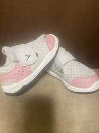 Бебешки летни обувки Decatlon