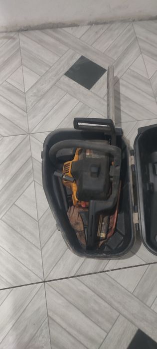 Бензо пила продаётся