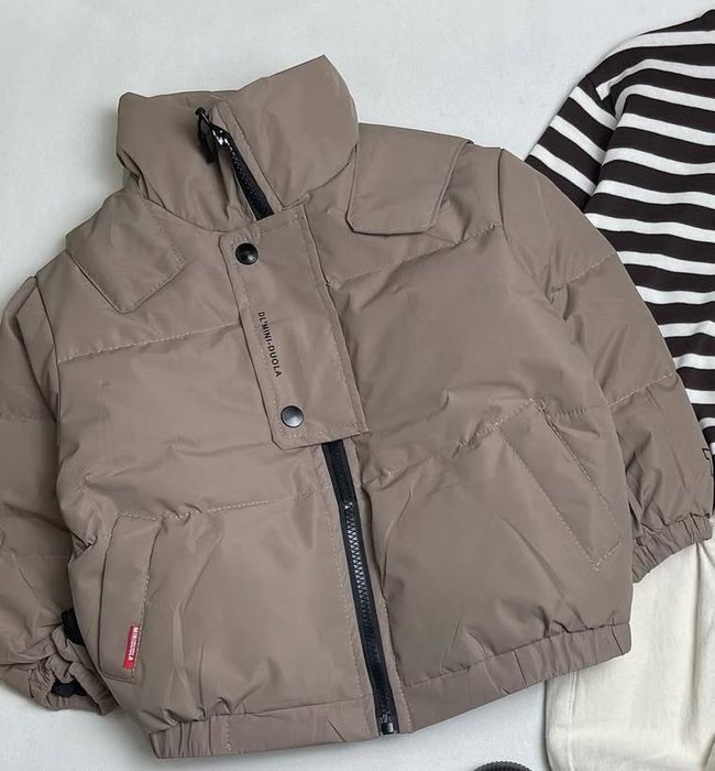 Продам куртку осень-весна