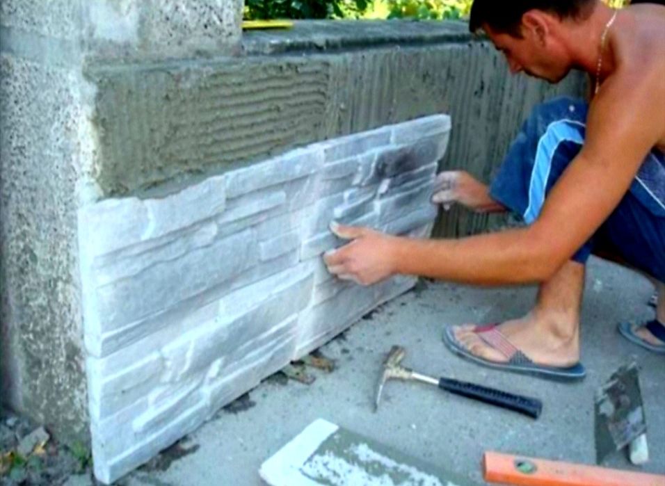 OFERTA DE SEZON  20+6 GRATIS vand matrite piatra decorativa forme pave