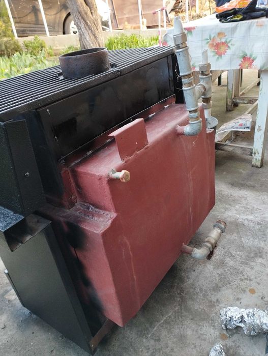 Камина Герканд с водна риза