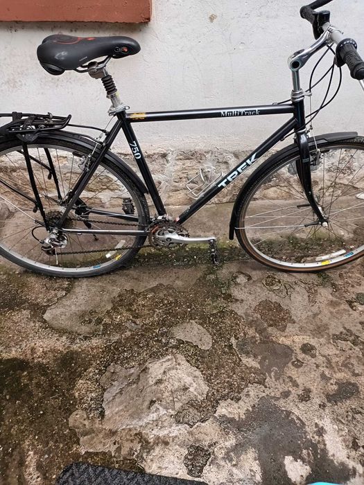 Bicicleta de oras Trek