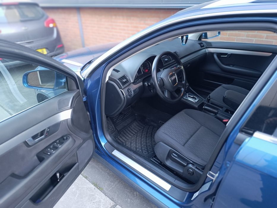 Audi A4 B7 2005 albastru