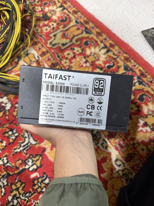 Blok pitaniya 2000w Taifast 92 gold. Блок питания srochna sotiladi