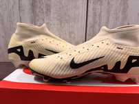 Vand ghete fotbal nike air zoom