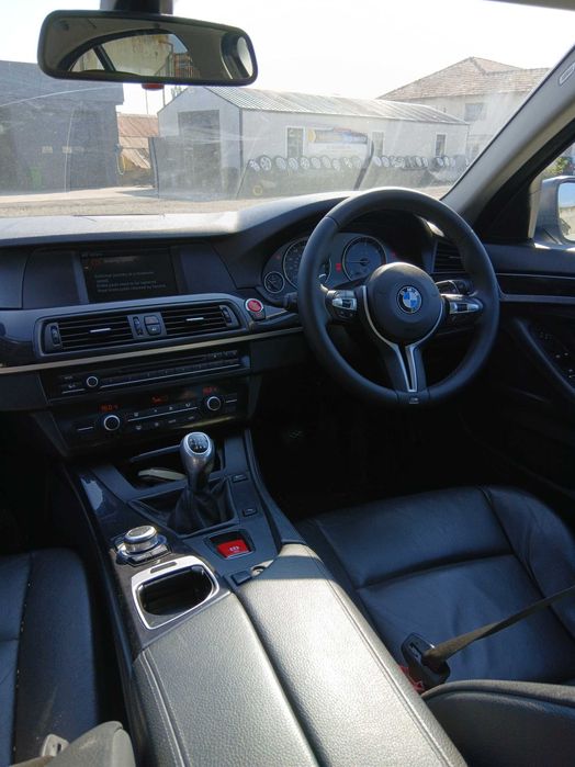 Dezmembrez BMW F10 2.0 2010 Manual