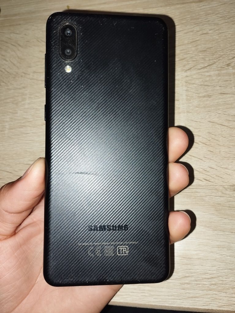 SAMSUNG A02 qaropka daqumend bor