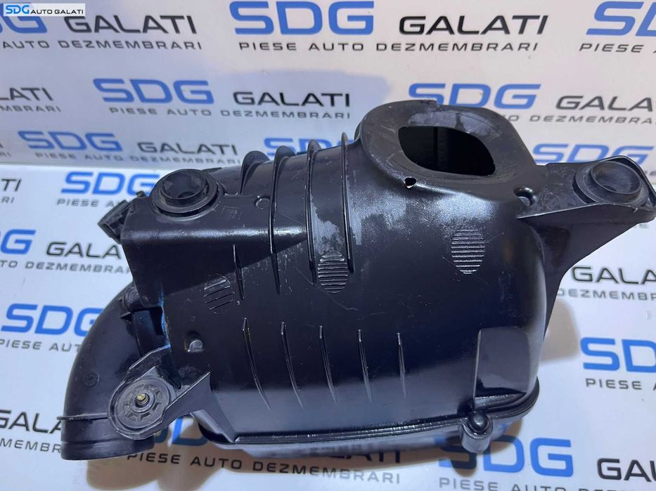 Carcasa Filtru Aer Completa cu Tub Admisie Volkswagen Passat B6 2.0 FSI BLY BLR BLX BVX BVY BVZ 2005 - 2010 Cod 1F0129620 1F0129607 1K0129610B 1F0129601