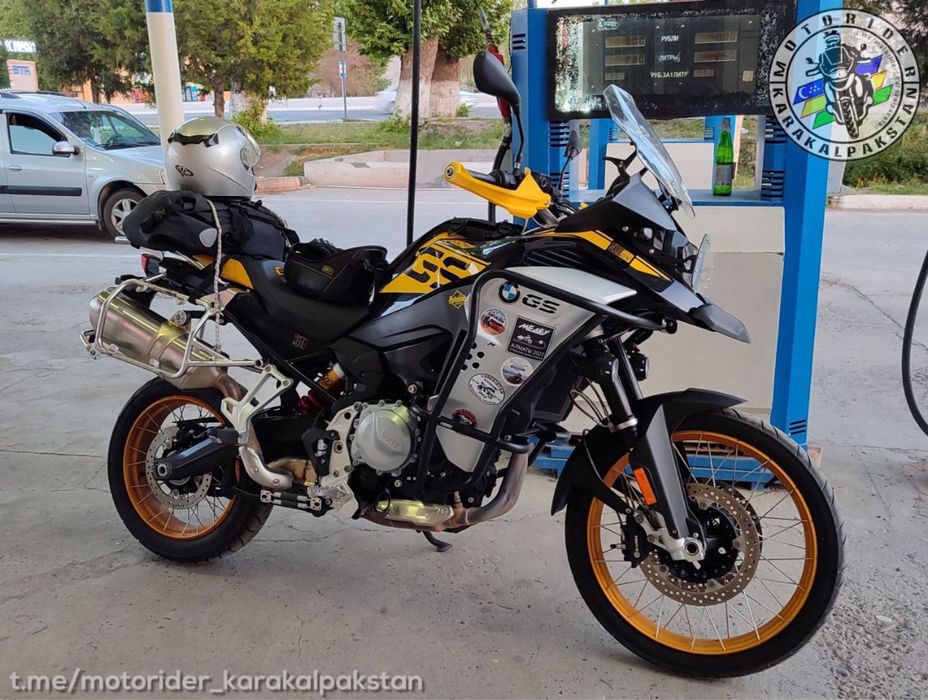 BMW F850GS adventure 40 years anniversary edition