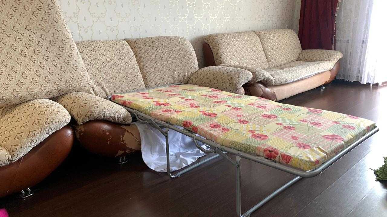 Продам диван из 3 (трех) единиц