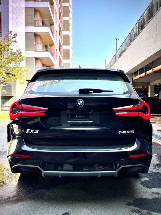 BMW iX3 (Exclusive M-Sport) 2025
