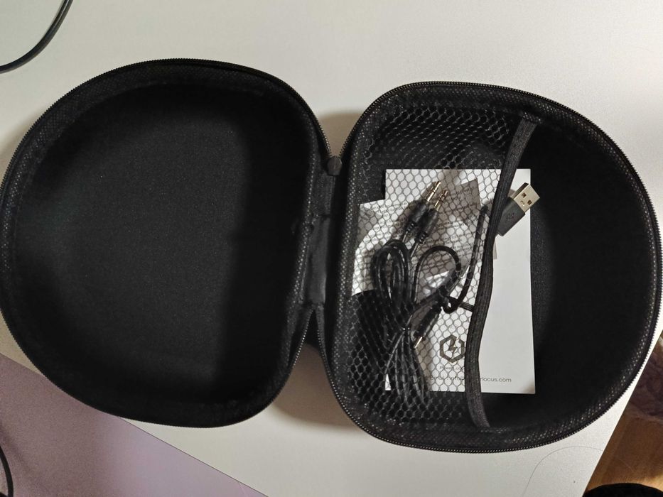 Слушалки PowerLocus Moonfly ANC